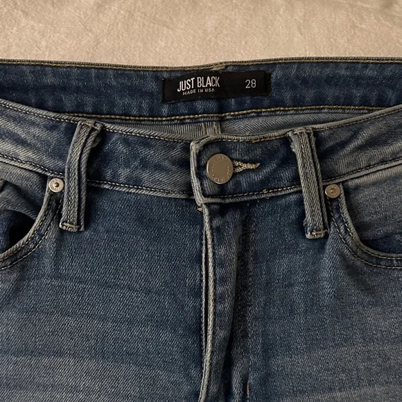 Just Black Women's Straight Leg Distressed Jeans - Picture 2 of 3